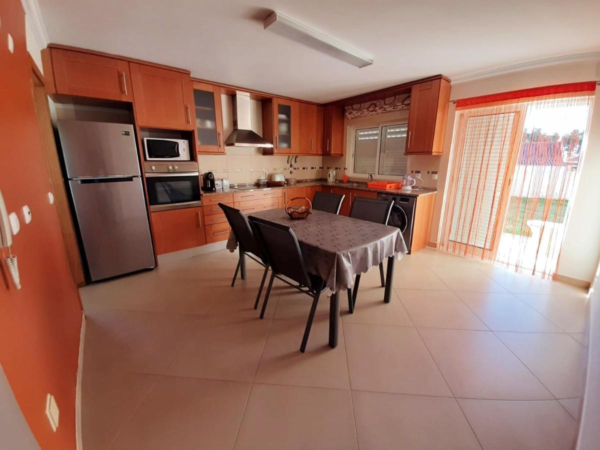 Spacious House In Aldeia Dos Pinheiros With Pool Azeitao Esterno foto