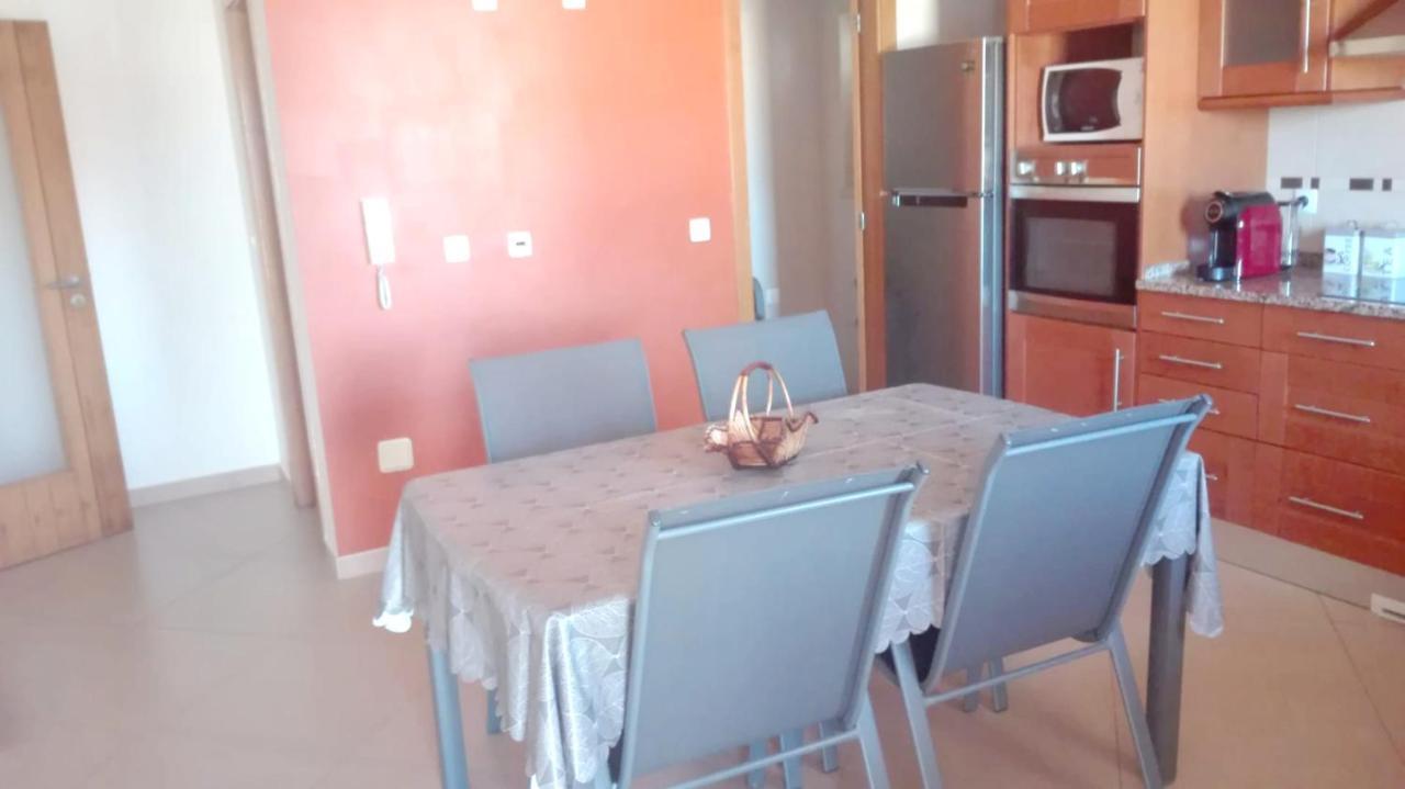 Spacious House In Aldeia Dos Pinheiros With Pool Azeitao Esterno foto