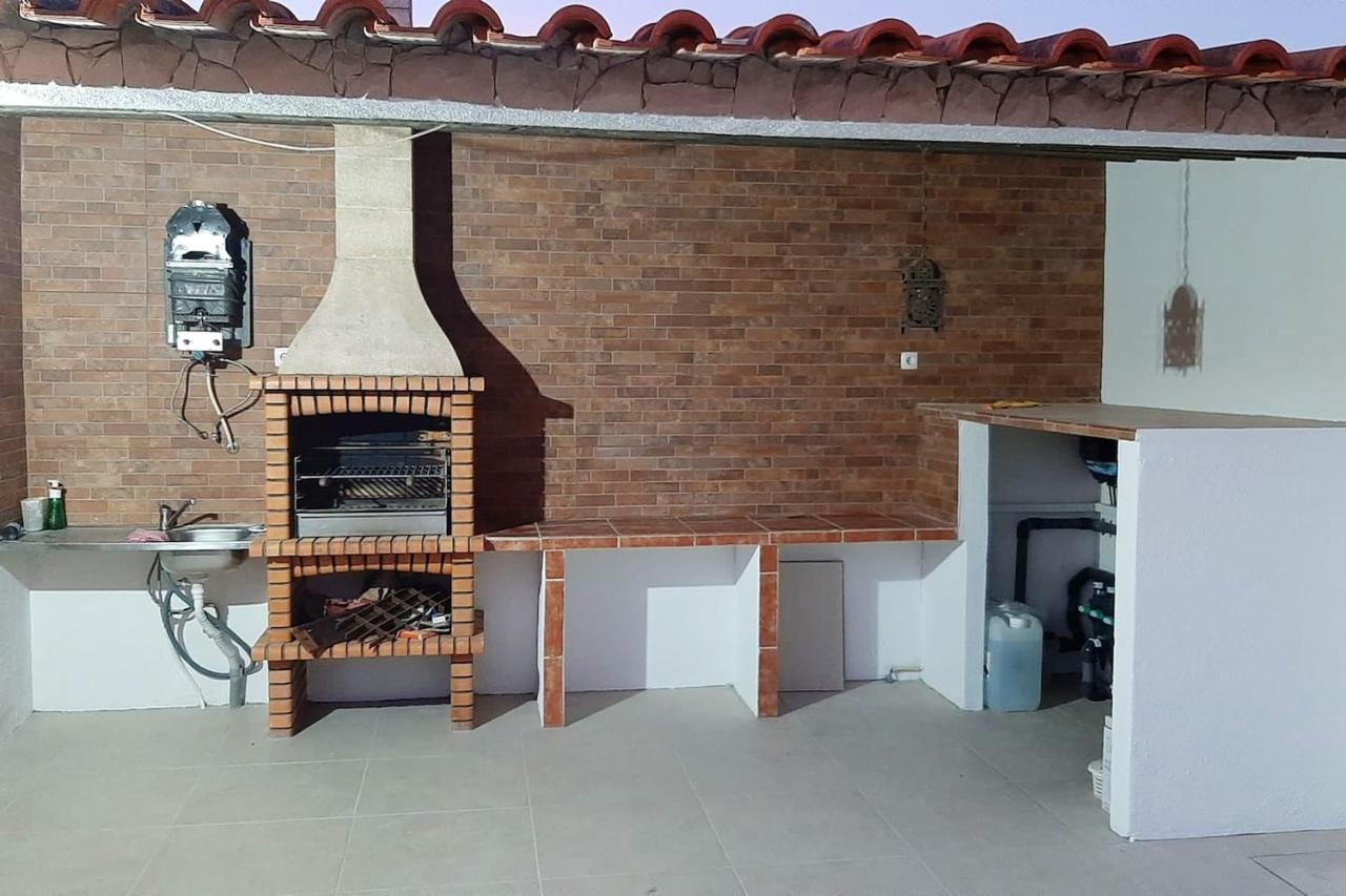 Spacious House In Aldeia Dos Pinheiros With Pool Azeitao Esterno foto